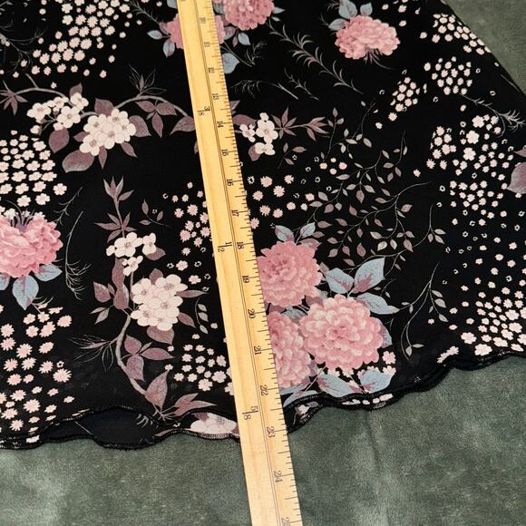 VTG Y2K Old Navy Floral Midi Skirt Black Pink Women's Size 12 Soft Girl Coquette - Picture 5 of 6